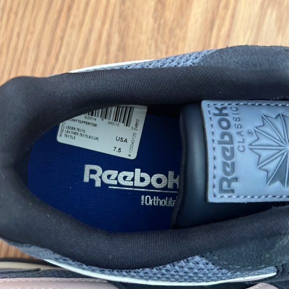 NWT Reebok Running Shoes - Picture 5 of 7